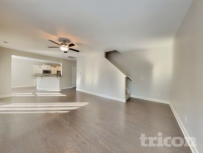 Foto del edificio - 30 Prospectus Ln