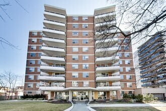 Building Photo - Cosburn Apartments