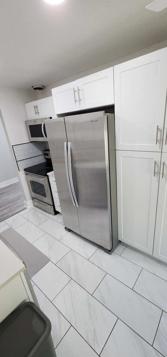 Photo - 601 Heritage Ln Townhome