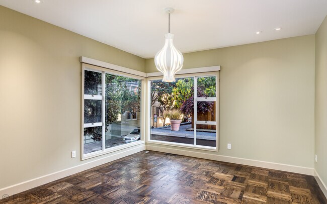 Building Photo - 76 Lapidge St