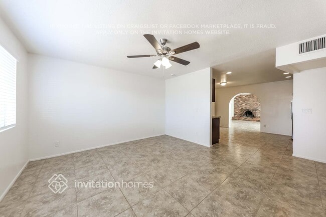 Building Photo - 3424 W Bloomfield Rd