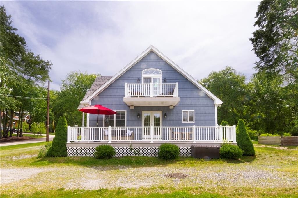 23 Catamaran St, Jamestown, RI 02835 House Rental in Jamestown, RI