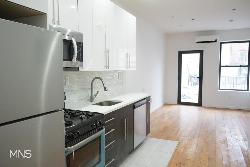 Foto principal - 1833 Park Pl
