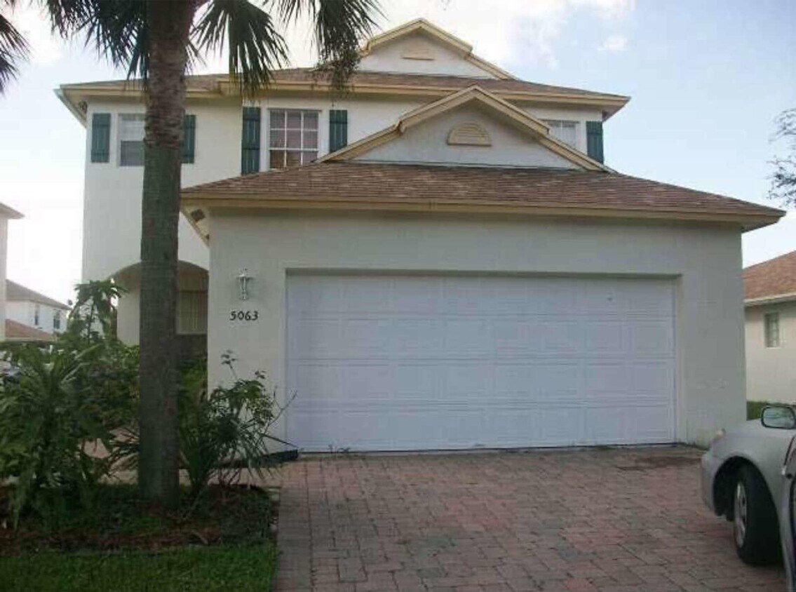 Primary Photo - 5063 Rambler Rose Way