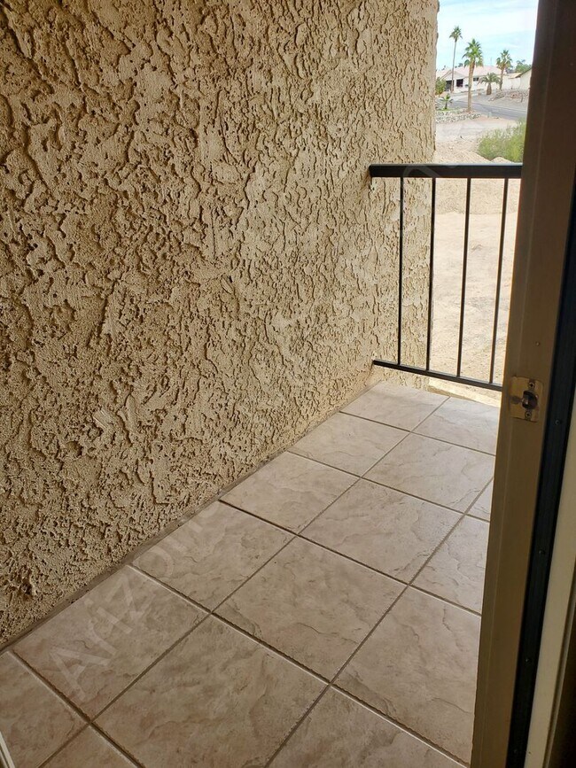 Foto del edificio - FURNISHED WITH POOL JANUARY - MARCH 2026