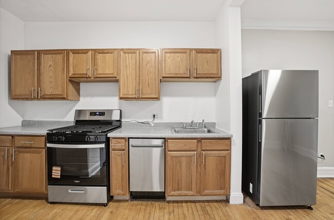 Foto del edificio - 2336 W Addison St