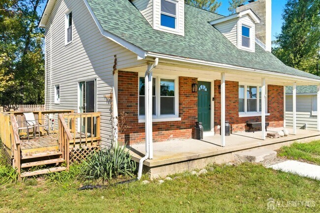 Foto del edificio - 2092 Main Rd