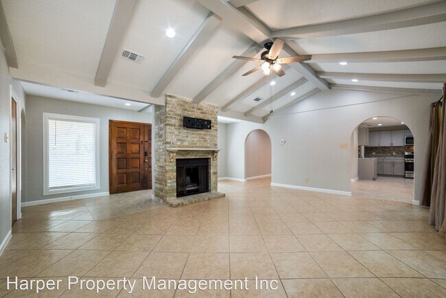 Building Photo - 4 br, 2 bath House - 1734 Deer Run St