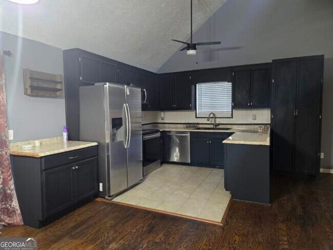 Foto del edificio - 5831 Oak Ct