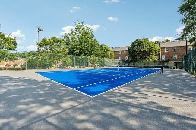 Building Photo - Polo Club Athens