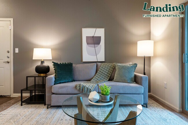 Foto del edificio - 17900 Pfluger Farm Ln