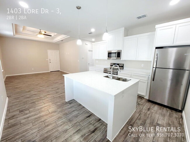 Building Photo - 1403 Lore Dr