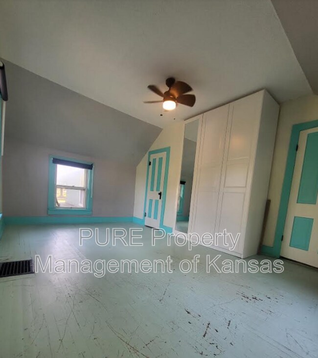 707 Liberty St, Oskaloosa, KS 66066 House Rental in Oskaloosa, KS