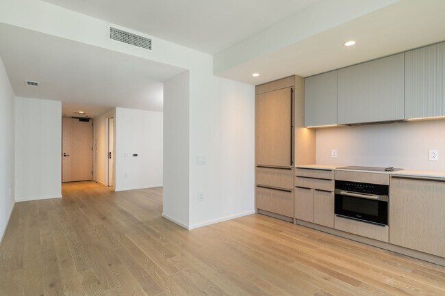 Foto del edificio - Luxury Studio Living at Park Ward Village #1708