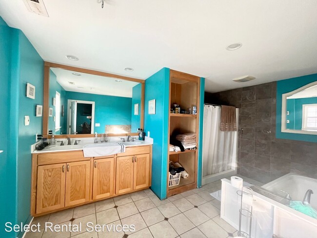 Building Photo - 4 br, 3 bath House - 223 Perkins Road