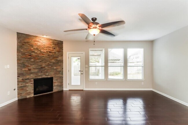 Building Photo - 17314 Rainer Valley Ln