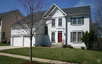 Building Photo - 11151 Yellow Leaf Way