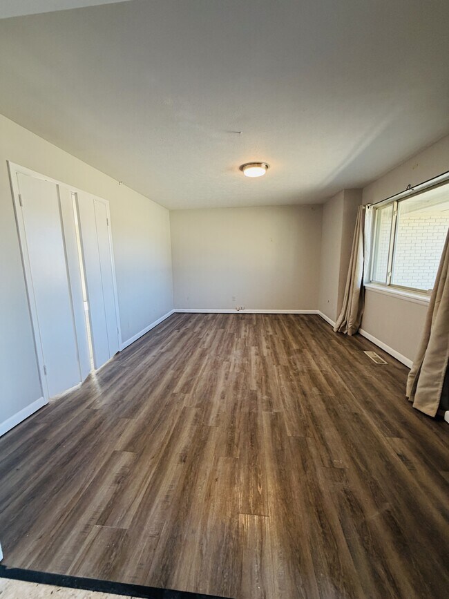 Foto del edificio - 3324 NW 64th St