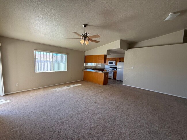 Building Photo - MOUNTAIN VIEW for RENT!