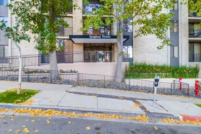 Foto del edificio - 1333 8th Ave