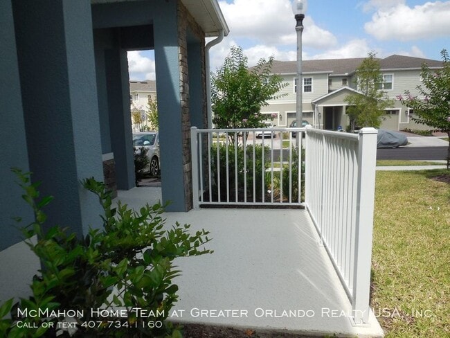 Foto del edificio - 2626 Pleasant Cypress Cir