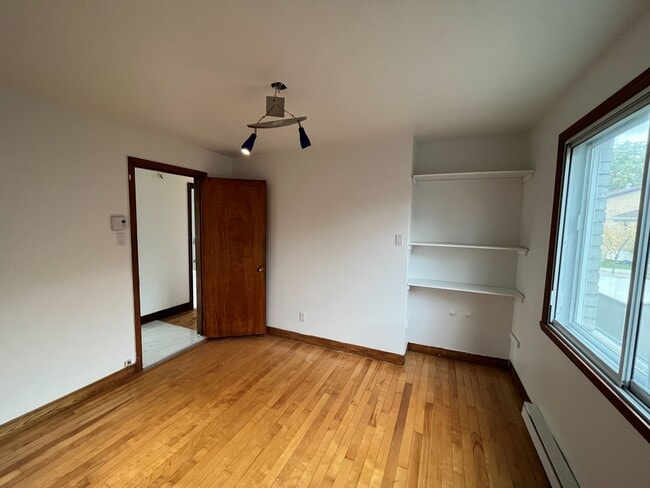 Building Photo - 8570 Rue De Teck