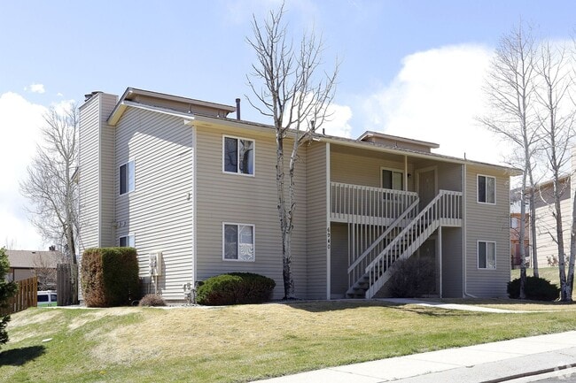 Building Photo - 6940 Peyote Way