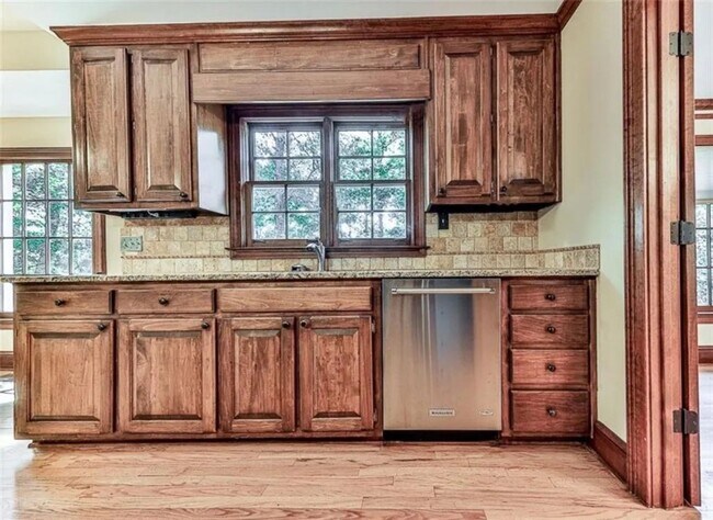 Foto del edificio - 2851 Riverfront Dr