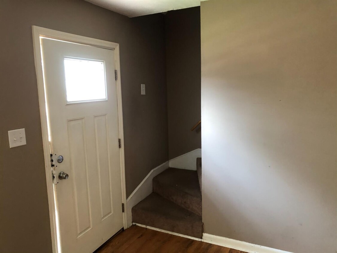 Foto principal - 290 Hedgewood Ct