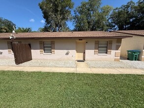 Building Photo - 1585 Sunset Ln