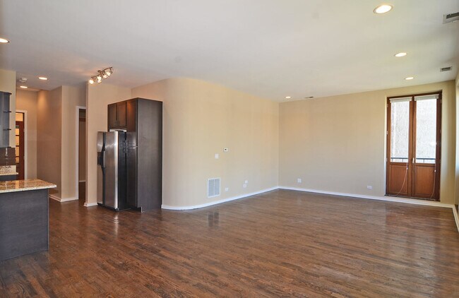 Building Photo - 1885 N Winnebago Ave