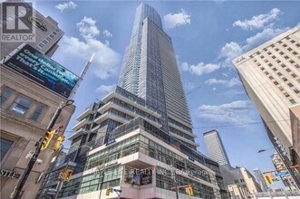 Building Photo - 388 Yonge St