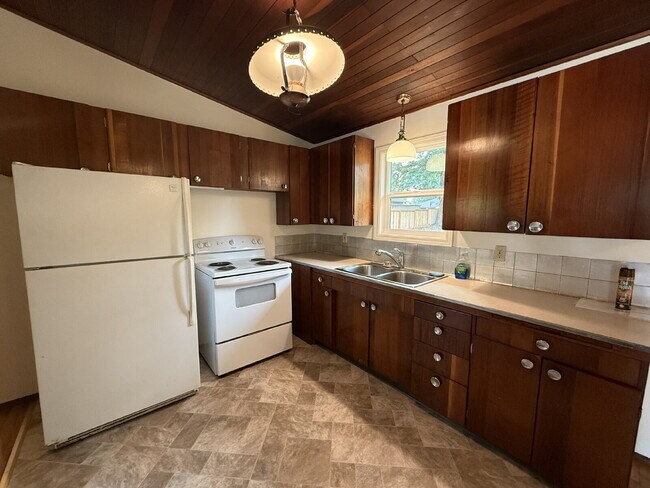 Foto del edificio - Single Family Home Available for Rent!