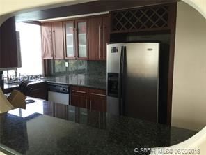 Building Photo - 2 br, 2 bath  - Bay Park Towers