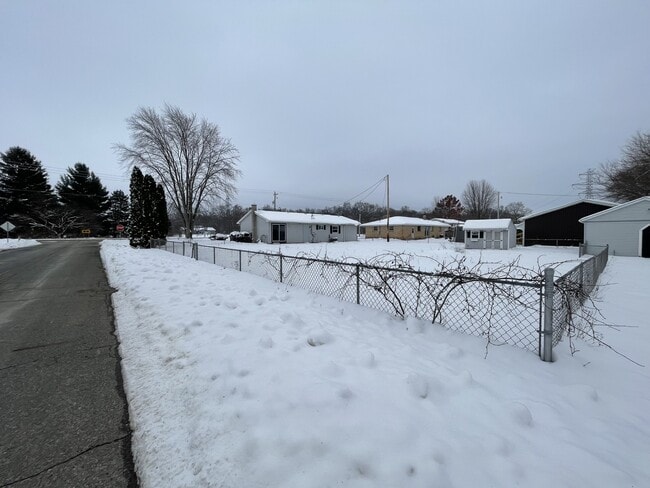 Building Photo - 51713 Co Rd 19