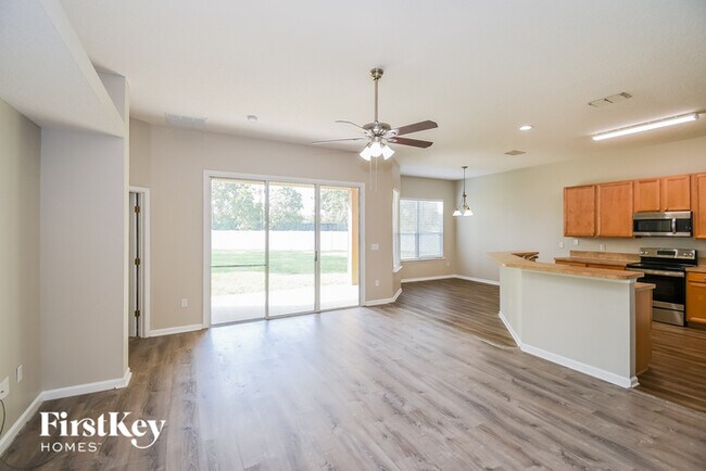 Building Photo - 2684 Creek Ridge Dr