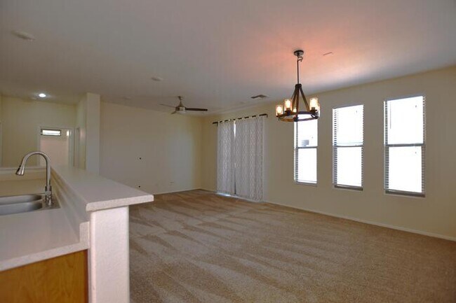 Foto del edificio - Mesa Gem in a Gated Community