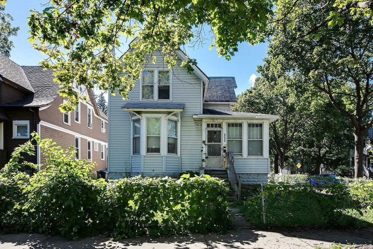 Primary Photo - 1057-15TH
