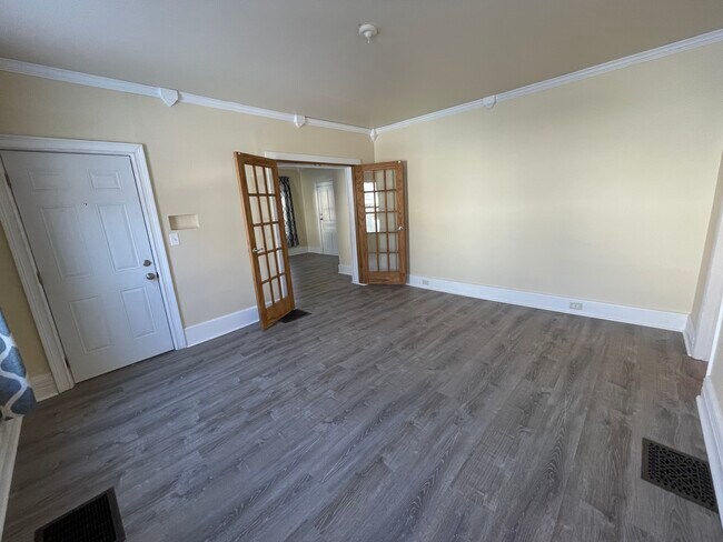 Living Room - 66 Van Buren St