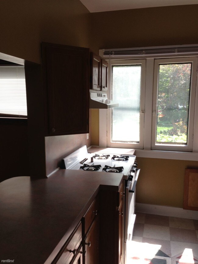 Foto del edificio - 348 Logan St SE