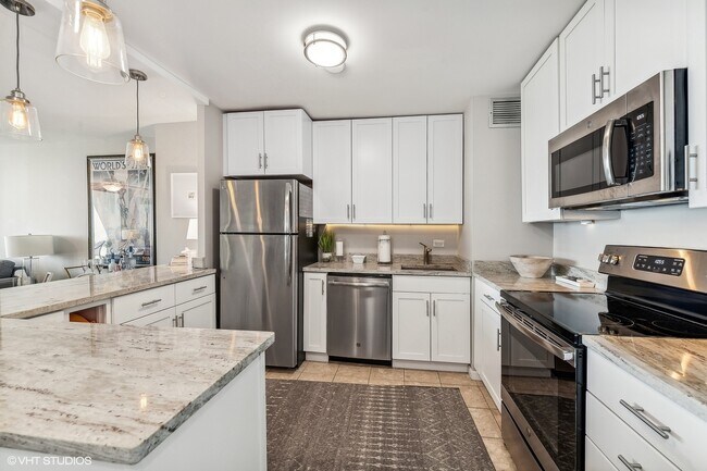Foto del edificio - 1636 N Wells St