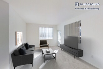 Building Photo - 3200 Rubino Dr