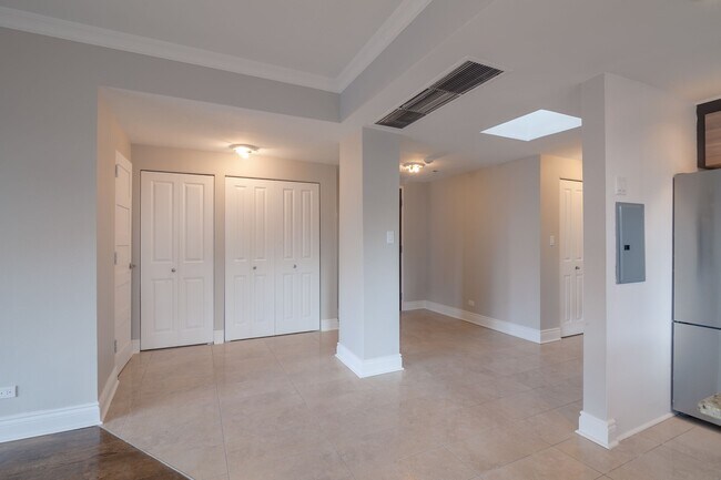 Building Photo - 3435 Rue Drummond