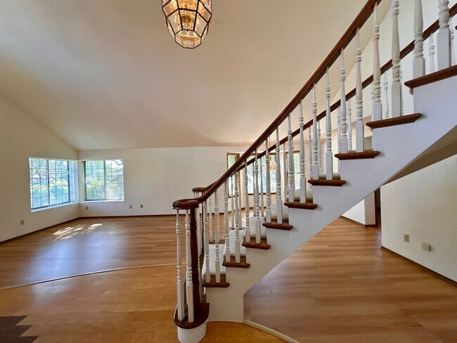 Building Photo - MOVE IN SPECIAL $500 OFF FIRST MONTHS RENT...