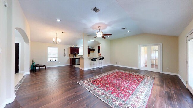 Building Photo - 11110 Hazelhurst Dr