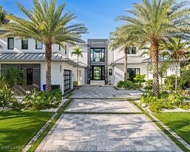 Building Photo - 2201 Shad Ct