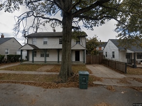 Building Photo - 909 Bryan St