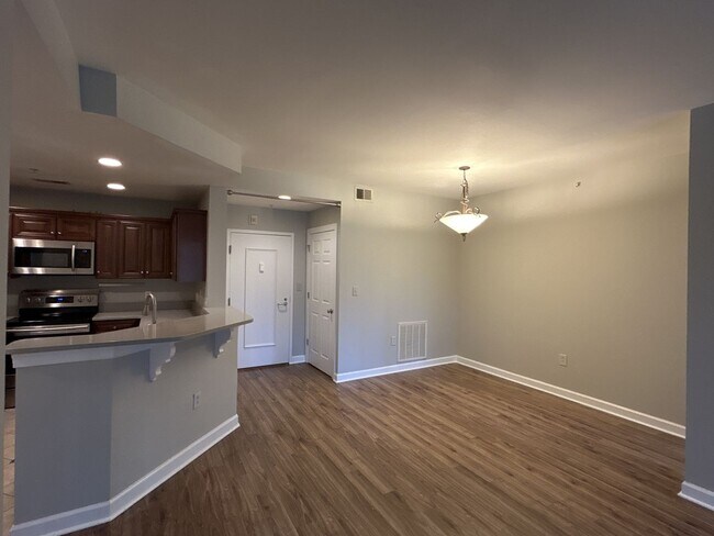 Building Photo - T.R. Lawing Realty Property