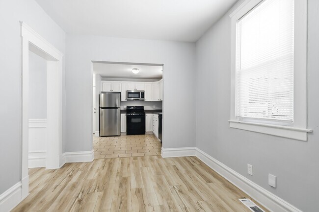 Foto del edificio - 7148 Kensington Ave