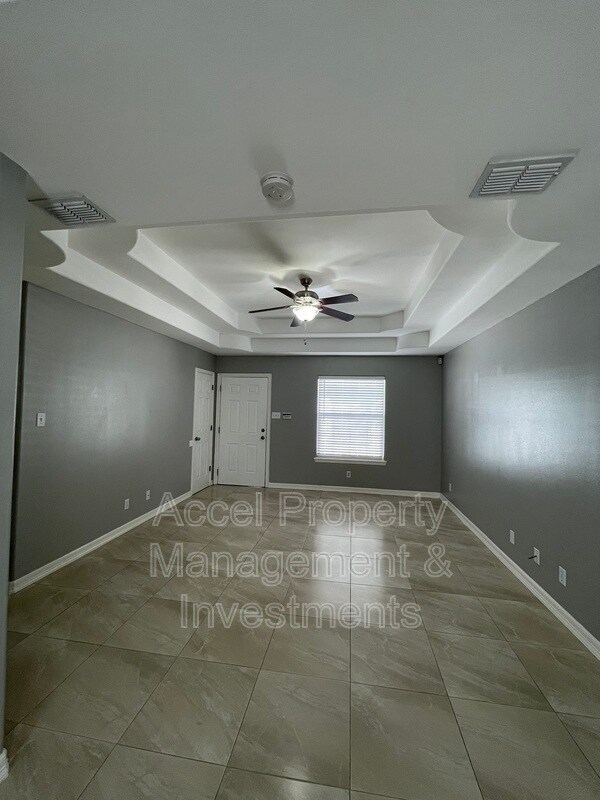 Foto del edificio - 701 Sandpiper Ave
